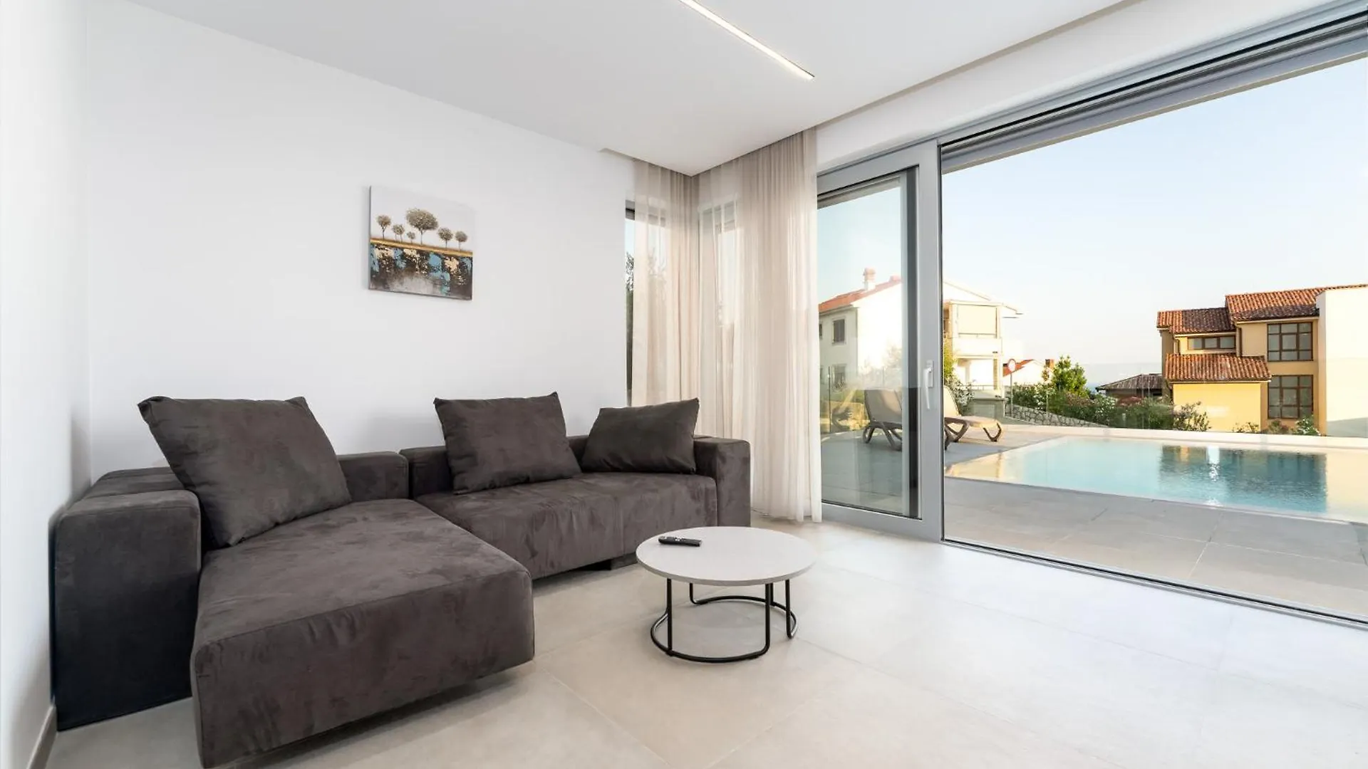 Luxury Semi Detached Villa Smokva 2 - Near Center And Sea - By Traveler Tourist Agency Krk 克尔克 0*,